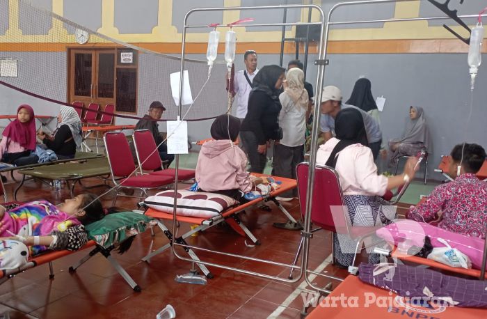 Keracunan Diduga Konsumsi MBG di Cibodas Lembang, Ratusan Siswa Dapatkan Penanganan Medis