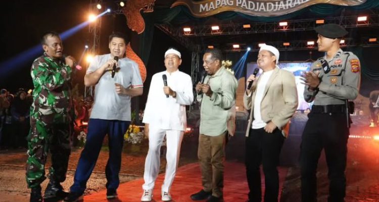 Menteri Maruarar Sirait Ungkap Keinginan Bangun Kampung Budaya di Sumedang