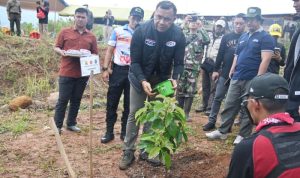 Dukung Kelestarian Alam, TNI Angkatan Darat Tanam 500 Pohon di Jatigede