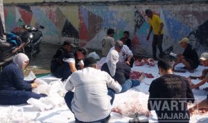 PWI Kabupaten Bandung Perkuat Kepedulian Sosial Lewat Distribusi Daging Kurban